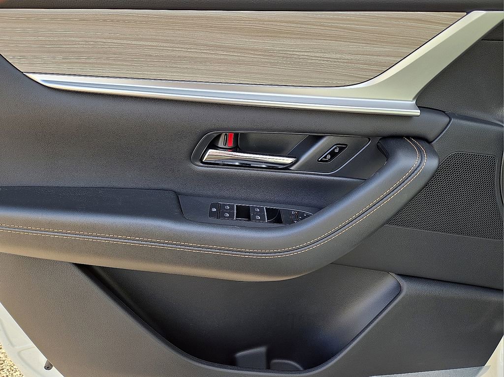 New 2026 MAZDA CX-90 Plug-In Hybrid w/ Preferred image 22