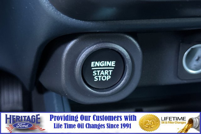 Used 2025 Ford Maverick Lobo AWD/4WD image 21