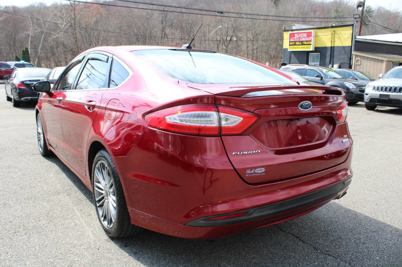 Used 2014 Ford Fusion SE w/ Equipment Group 202A image 10