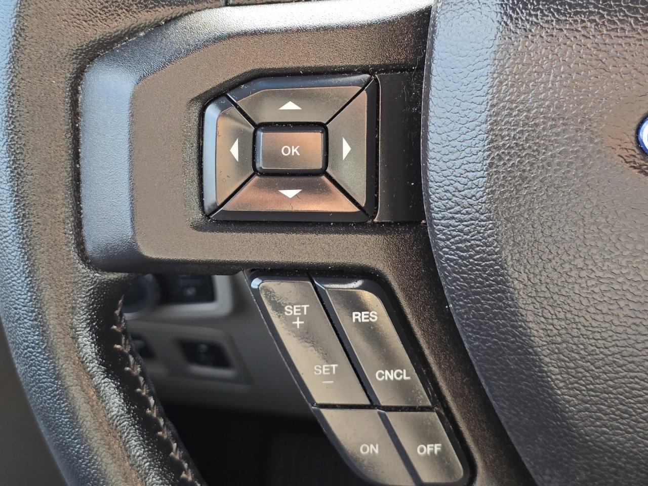 Used 2018 Ford F150 XLT w/ Equipment Group 302A Luxury image 32