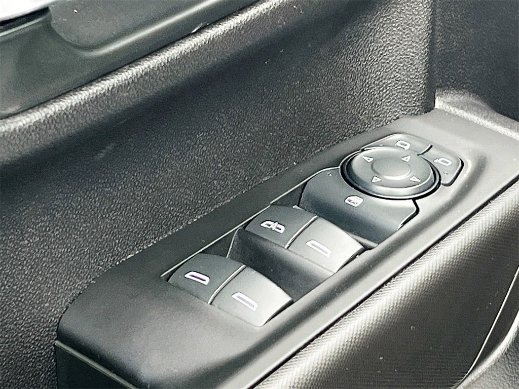Used 2024 Chevrolet Silverado 1500 W/T w/ WT Value Package image 17