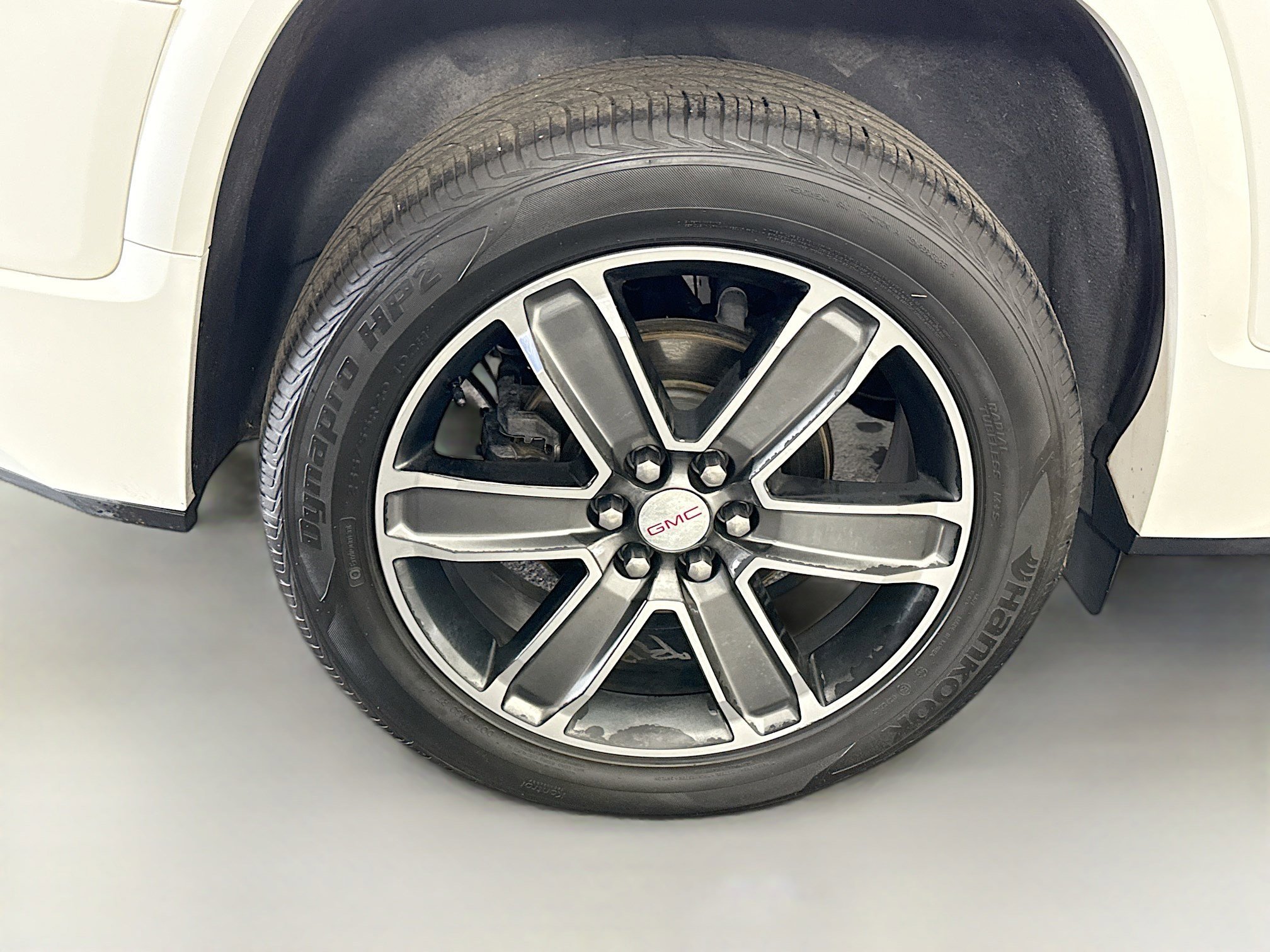 Used 2017 GMC Acadia Denali w/ Technology Package image 33