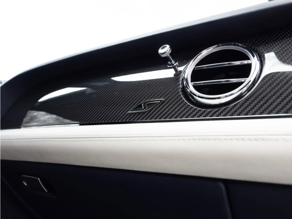 Used 2023 Bentley Bentayga image 58