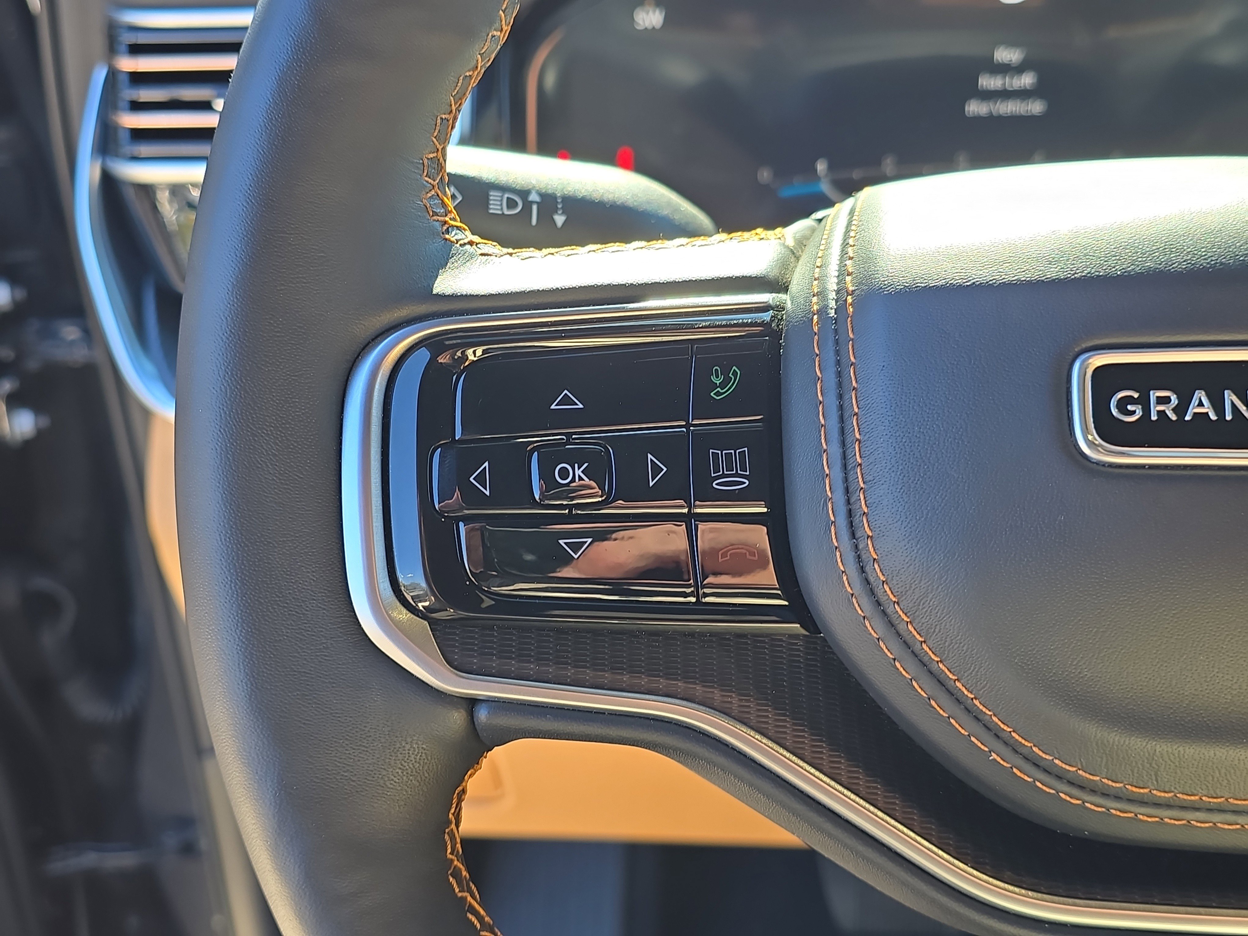 Used 2024 Jeep Grand Wagoneer Series III w/ Quick Order Packagew 28T image 33