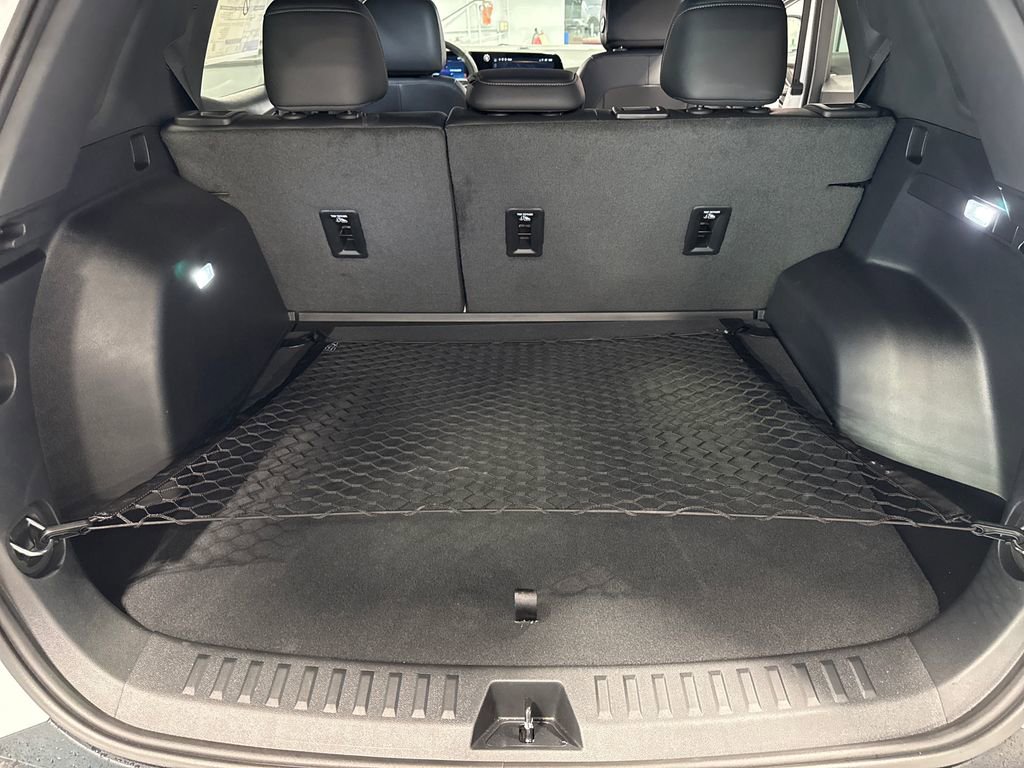 New 2026 Chevrolet Equinox LT w/ Convenience Package II FWD image 43