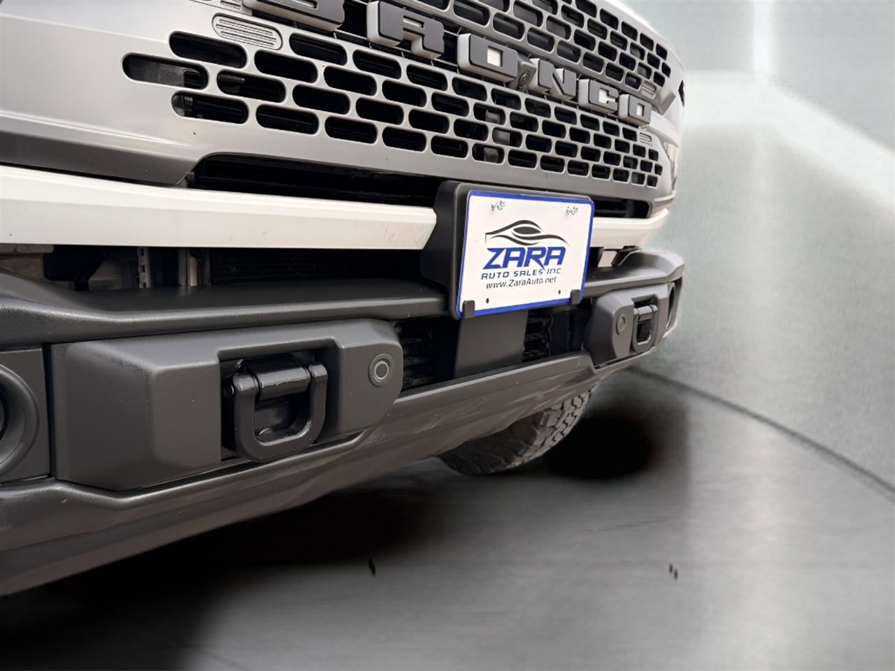 Used 2023 Ford Bronco Badlands image 39