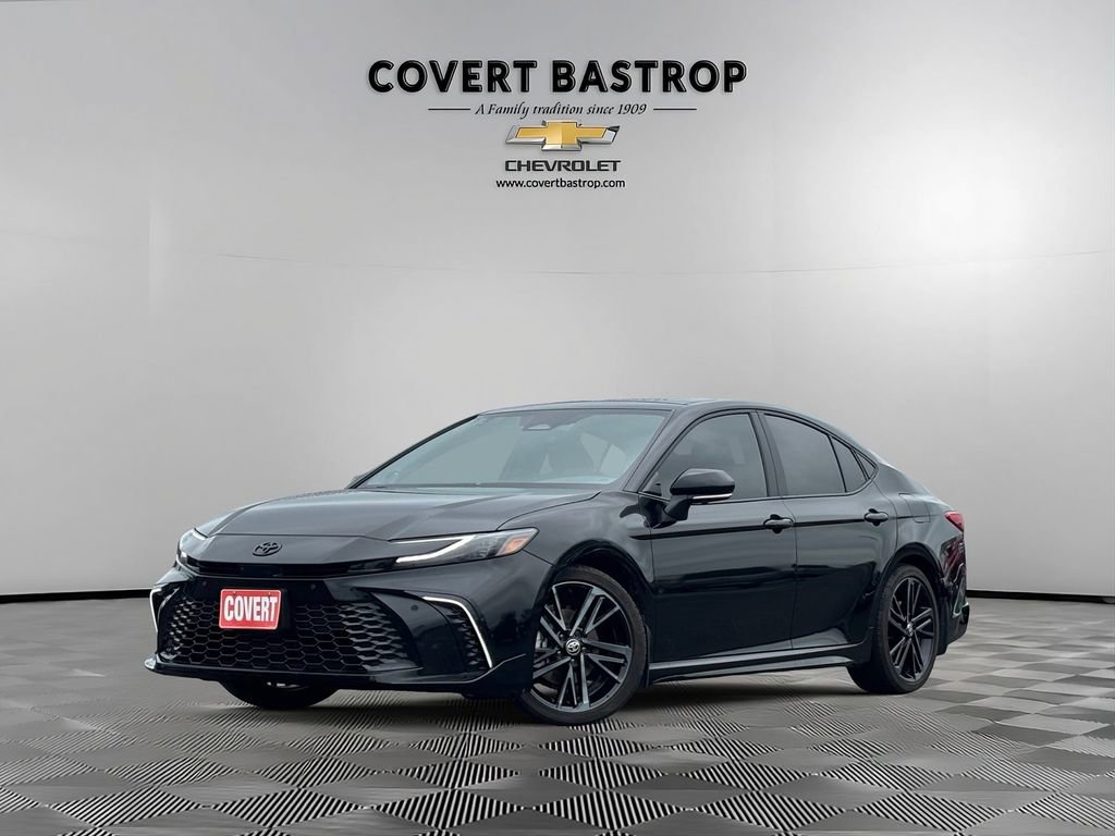 Used 2025 Toyota Camry XSE w/ Premium Plus Package FWD image 1