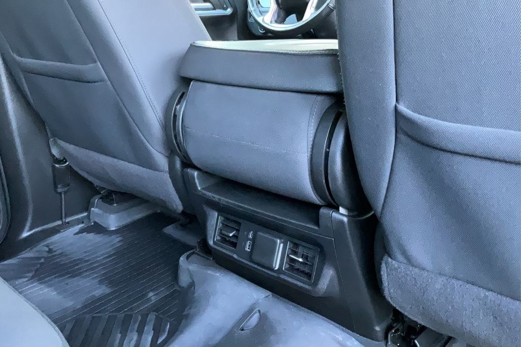 Used 2024 Chevrolet Silverado 2500 LT AWD/4WD image 21