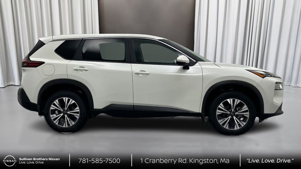 Certified 2023 Nissan Rogue SV image 4