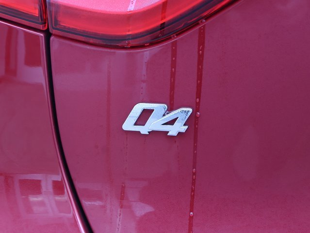 Used 2020 Maserati Levante GranLusso image 21