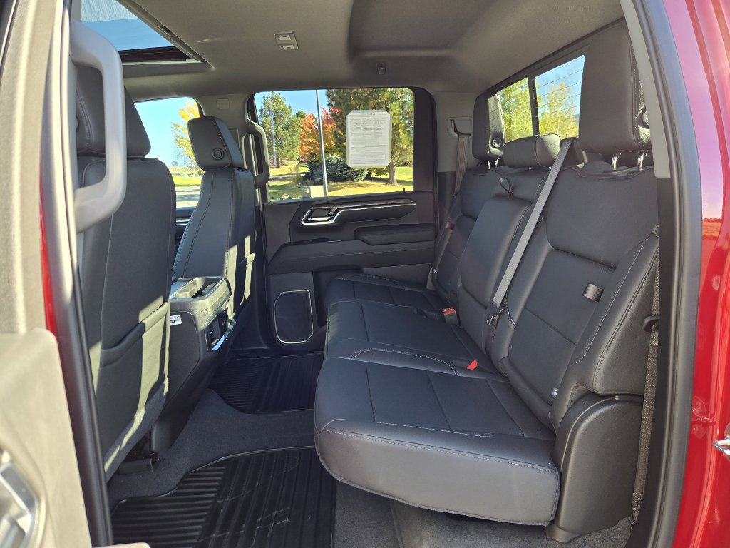 Used 2025 Chevrolet Silverado 3500 LTZ w/ LTZ Premium Package image 28