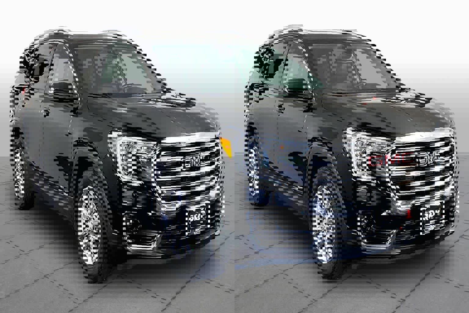 Used 2024 GMC Terrain SLT image 3