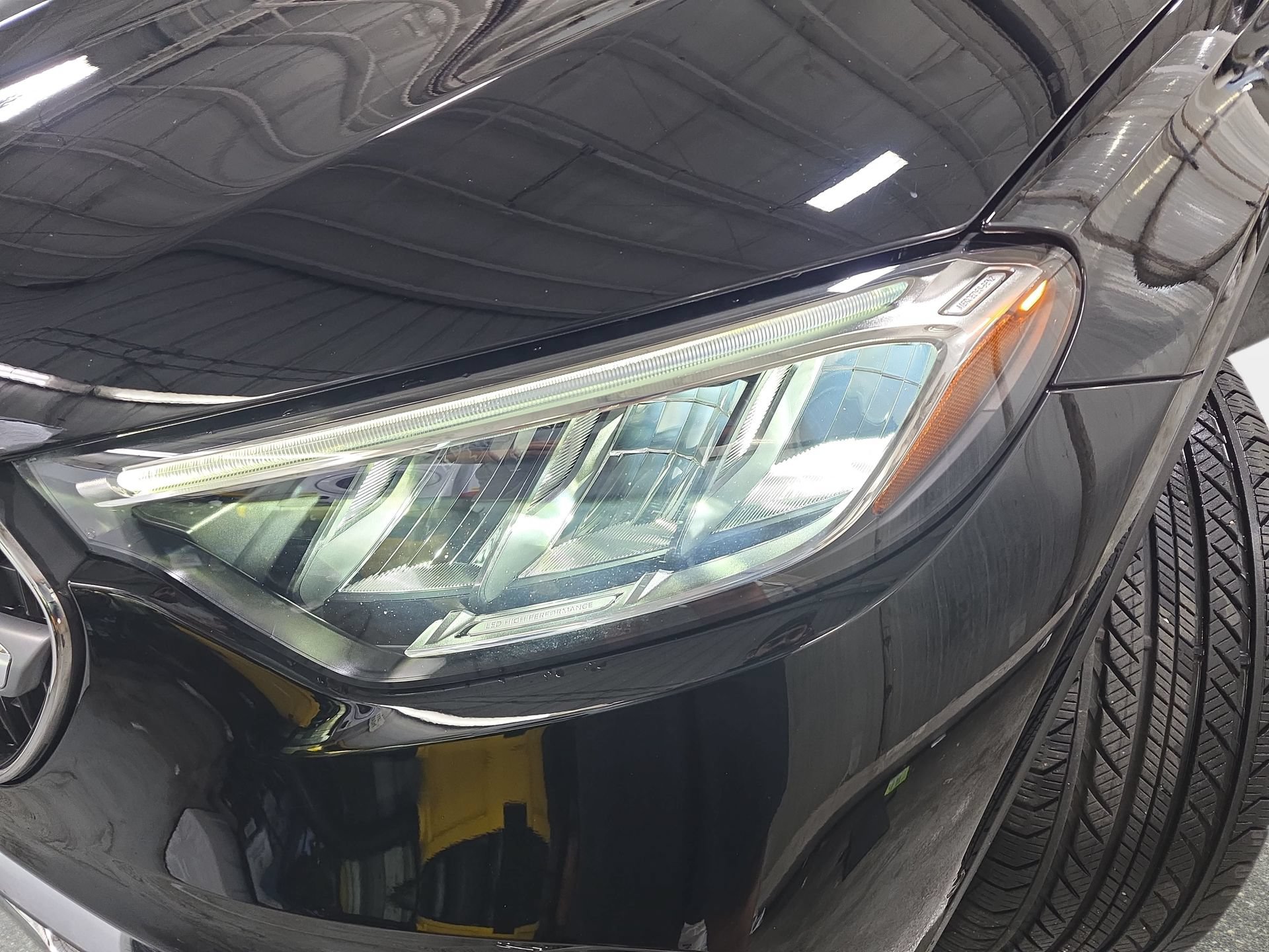 Used 2024 Mercedes-Benz GLC 300 4MATIC image 30