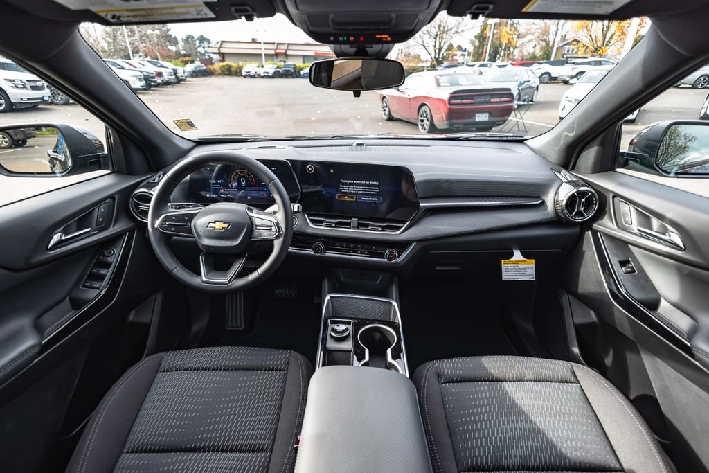 New 2026 Chevrolet Equinox LT w/ LPO, Floor Liner Package AWD/4WD image 19
