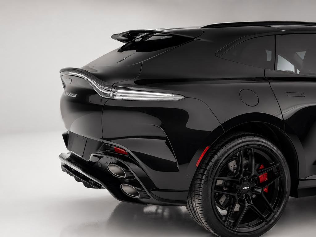 New 2026 Aston Martin DBX 707 AWD/4WD image 11