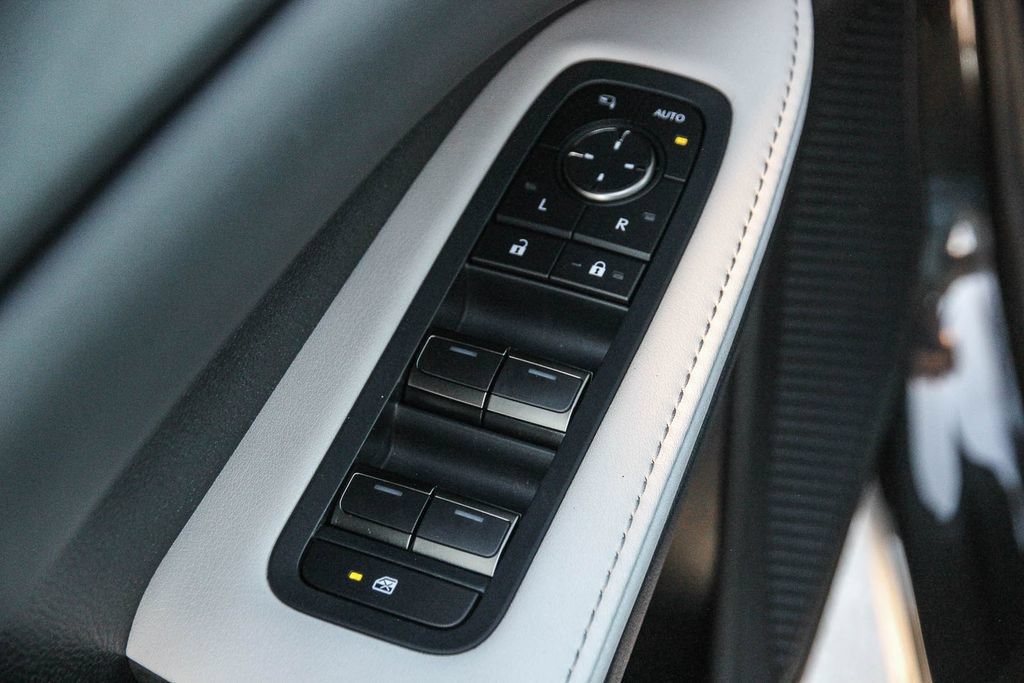 Certified 2025 Lexus RX 350h AWD/4WD image 22