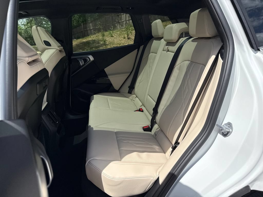 New 2026 BMW X3 xDrive30i w/ Convenience Package AWD/4WD image 23