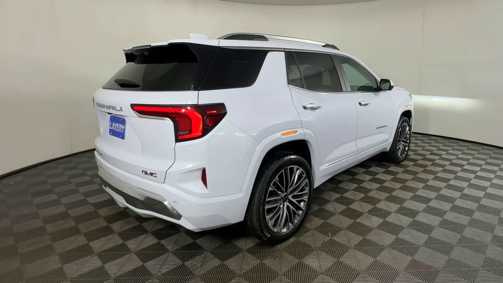 New 2027 GMC Terrain Denali w/ LPO, Floor Liner Package AWD/4WD image 10