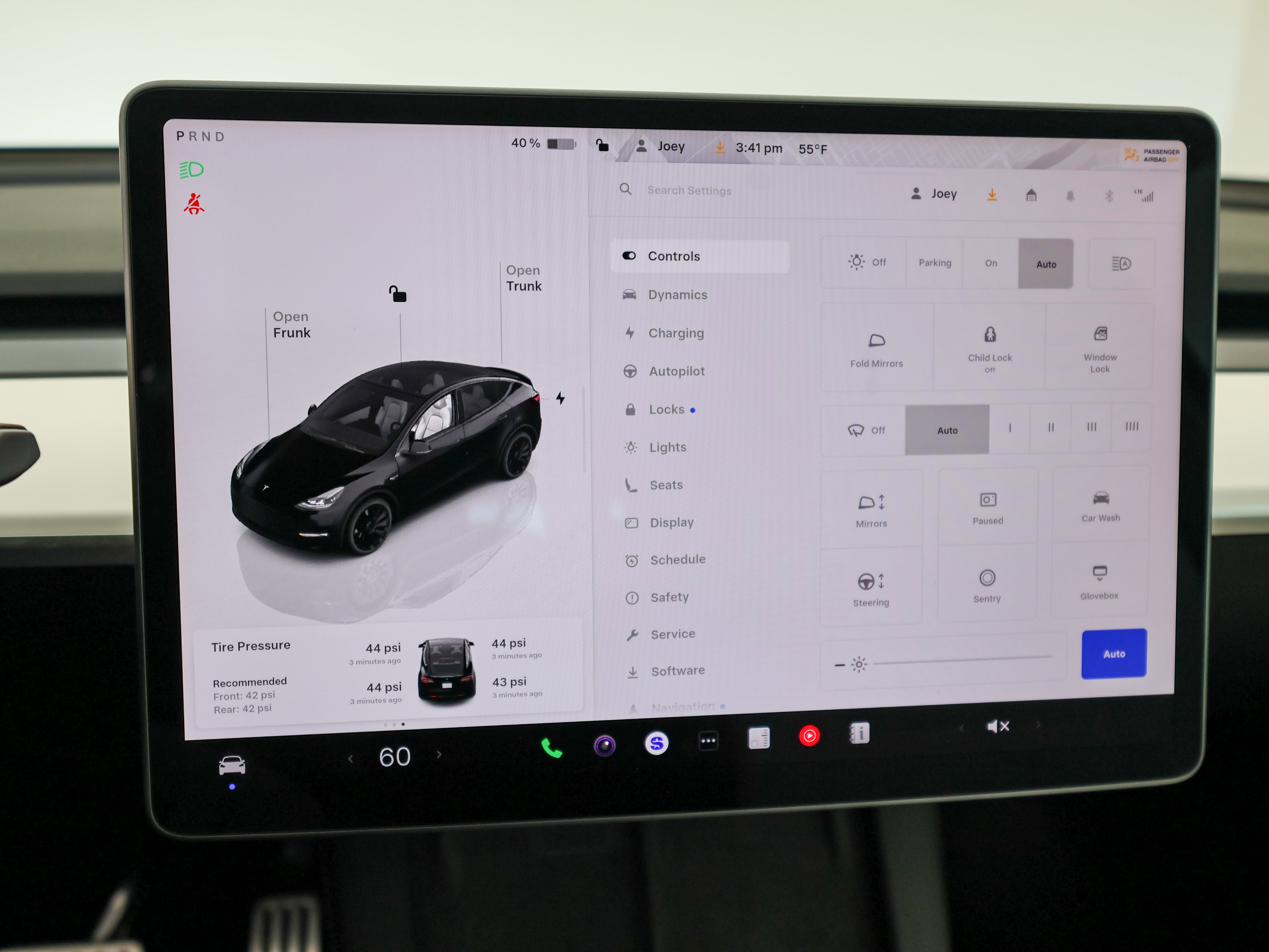 Used 2023 Tesla Model Y Performance AWD/4WD image 26
