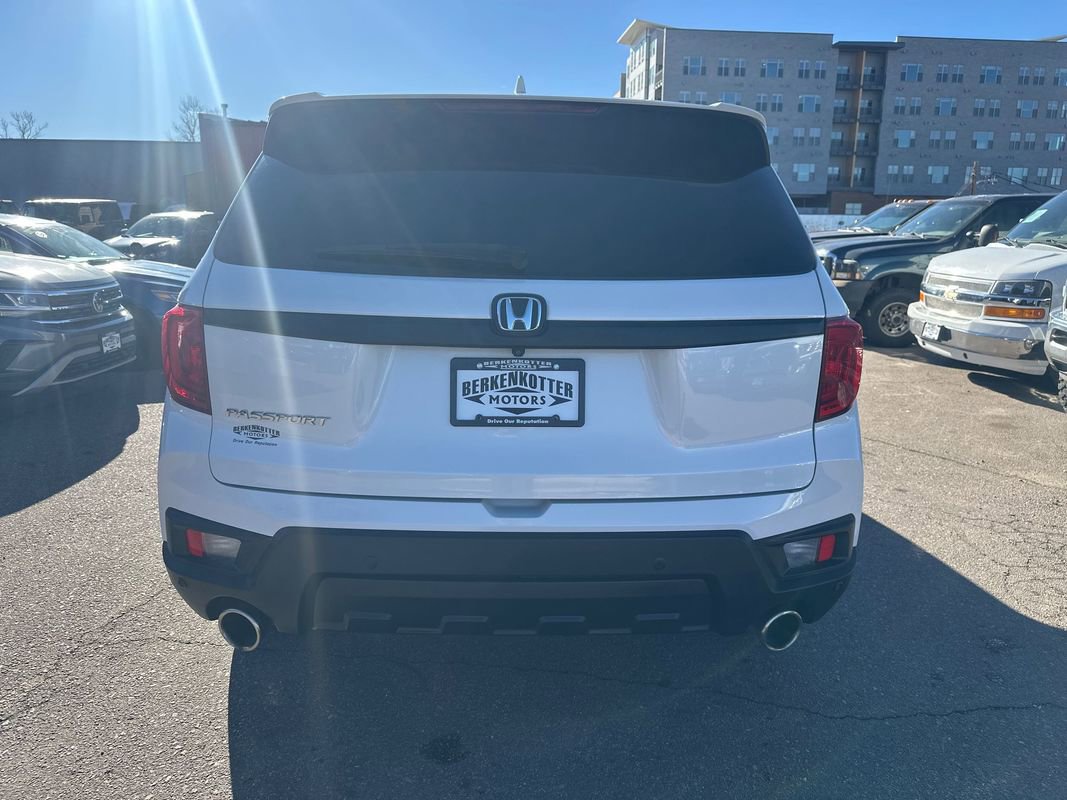 Used 2022 Honda Passport EX-L image 5