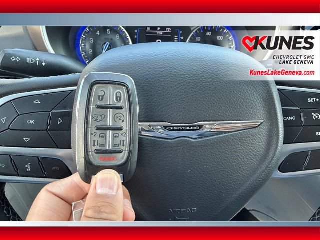 Used 2023 Chrysler Voyager LX FWD image 41