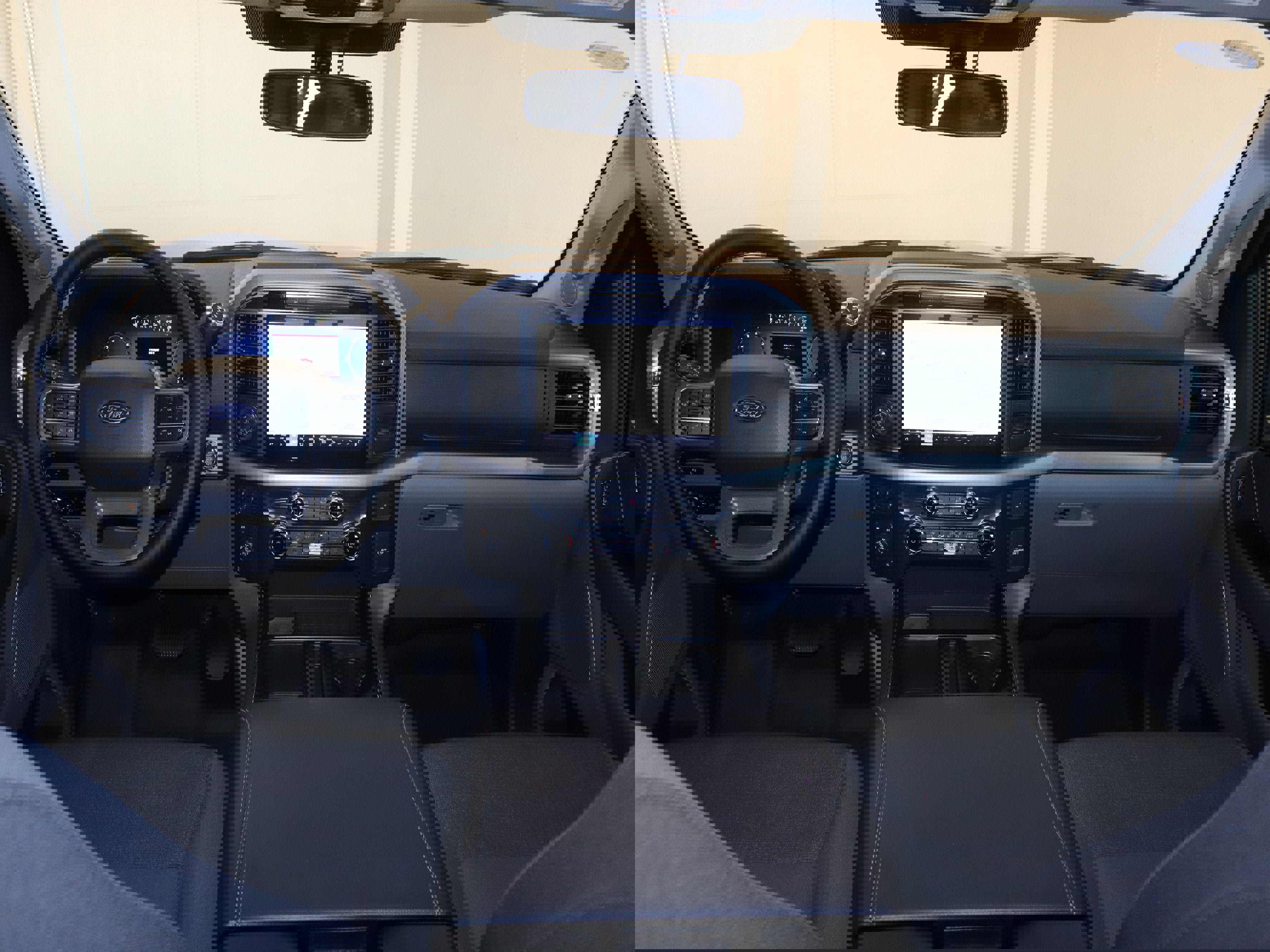 New 2025 Ford F150 XLT w/ Equipment Group 303A High image 26