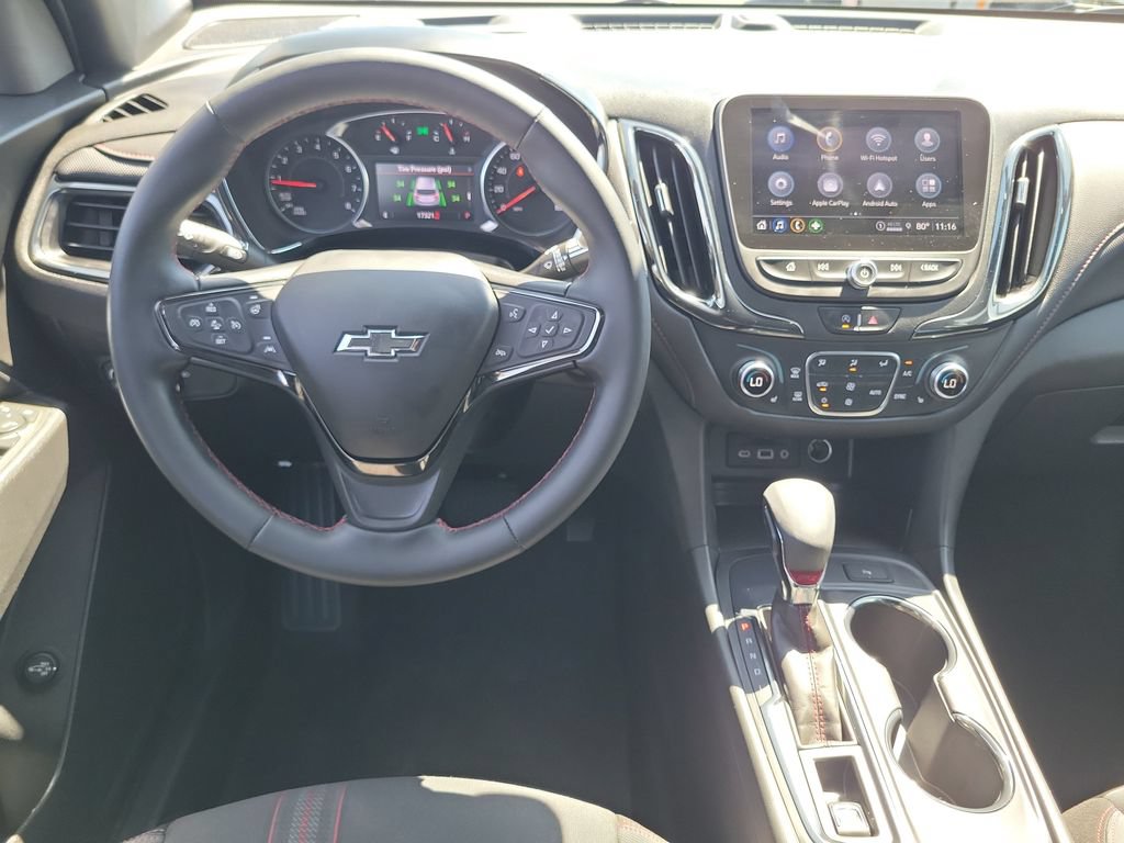 Used 2023 Chevrolet Equinox RS FWD image 4