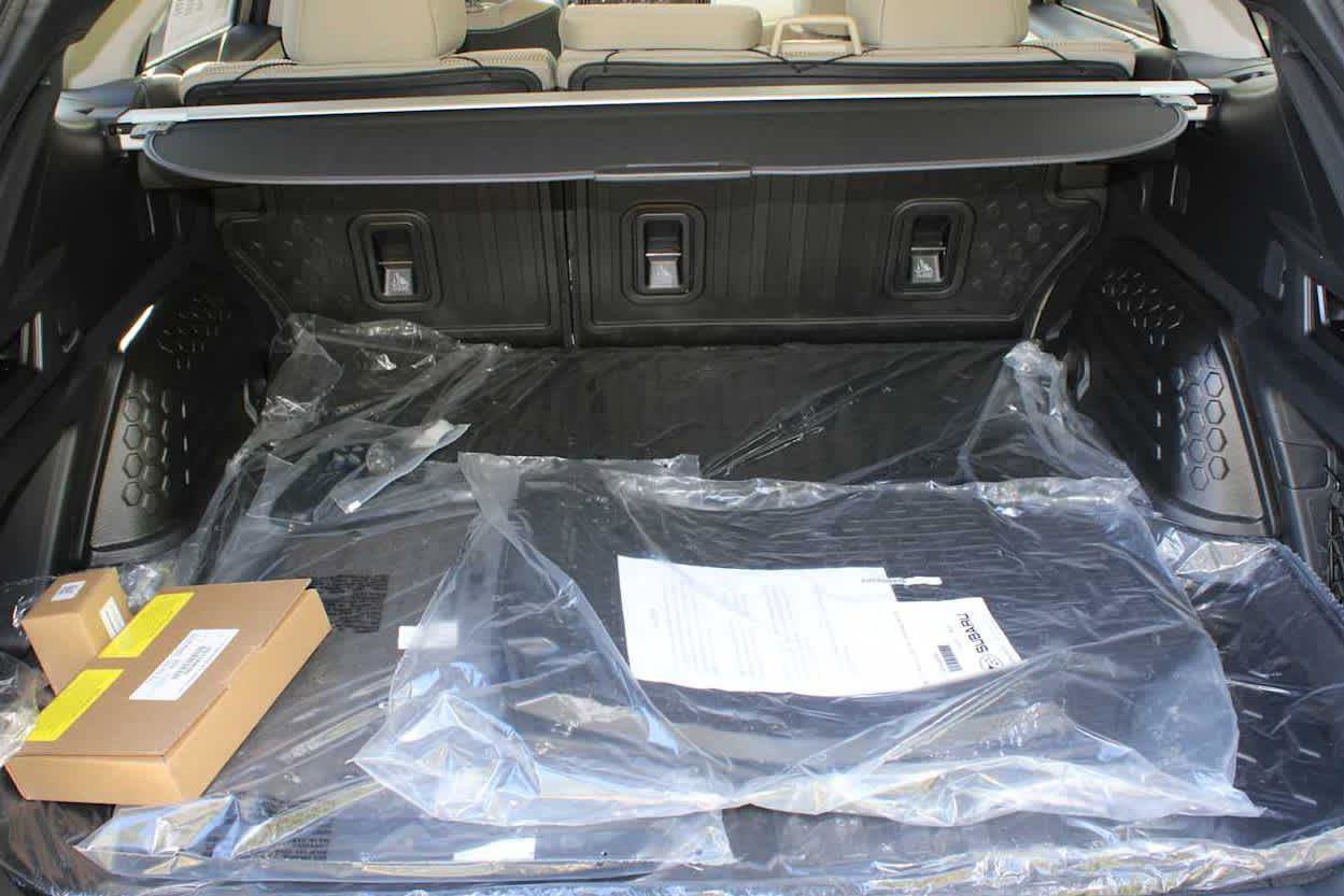 Used 2025 Subaru Outback Premium image 15