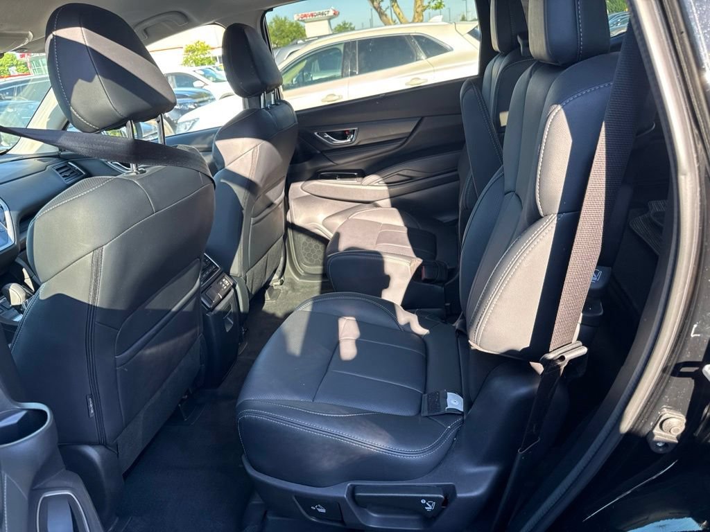 Used 2023 Subaru Ascent Limited AWD/4WD image 10