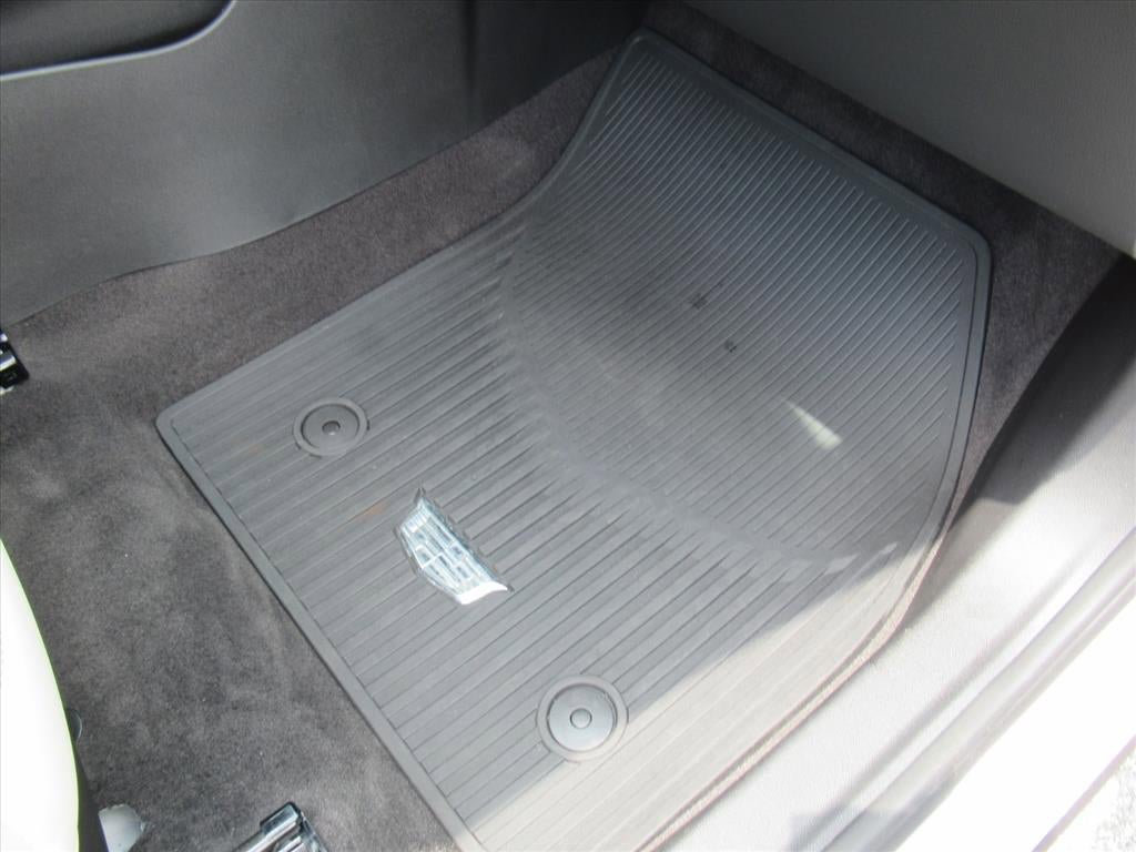 Used 2023 Cadillac XT4 Sport FWD image 32