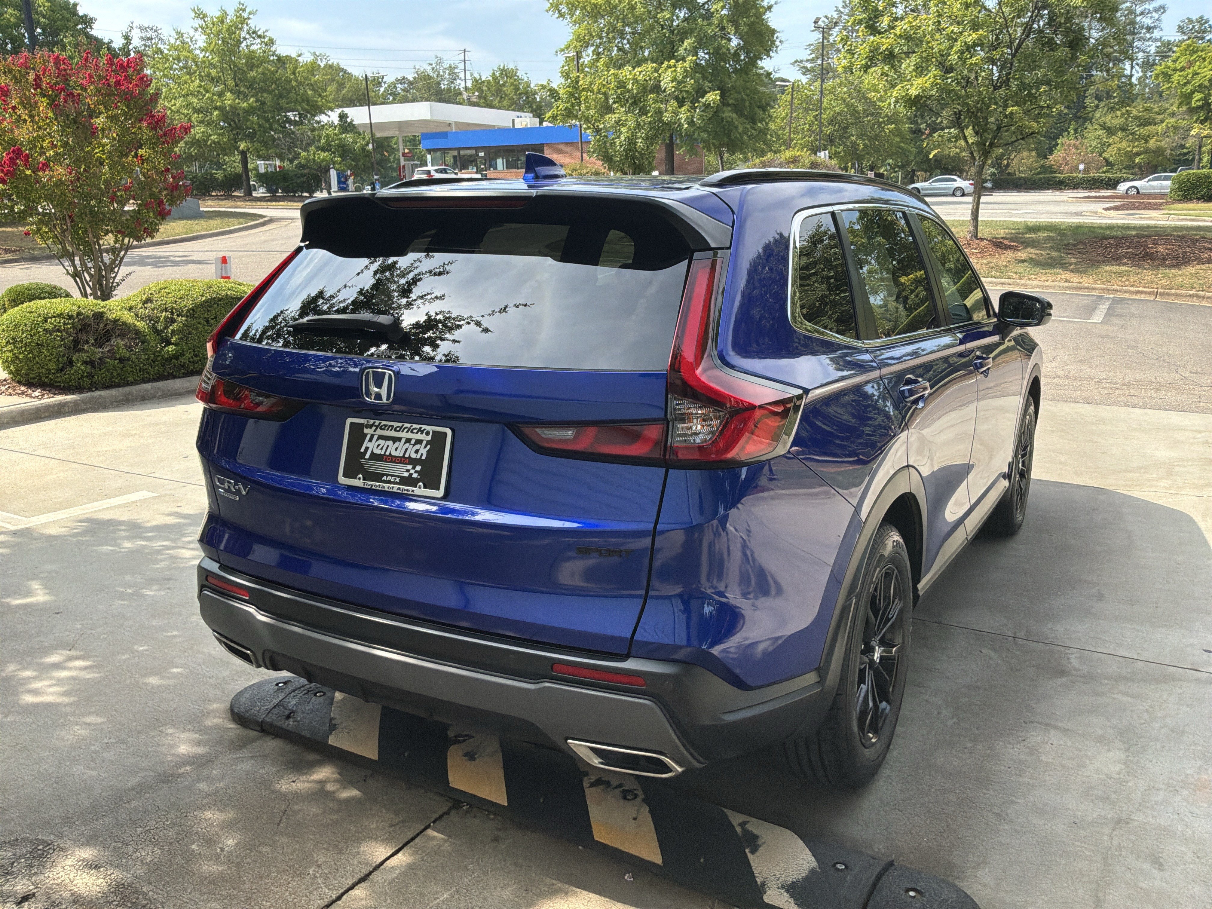 Used 2025 Honda CR-V Sport-L image 10