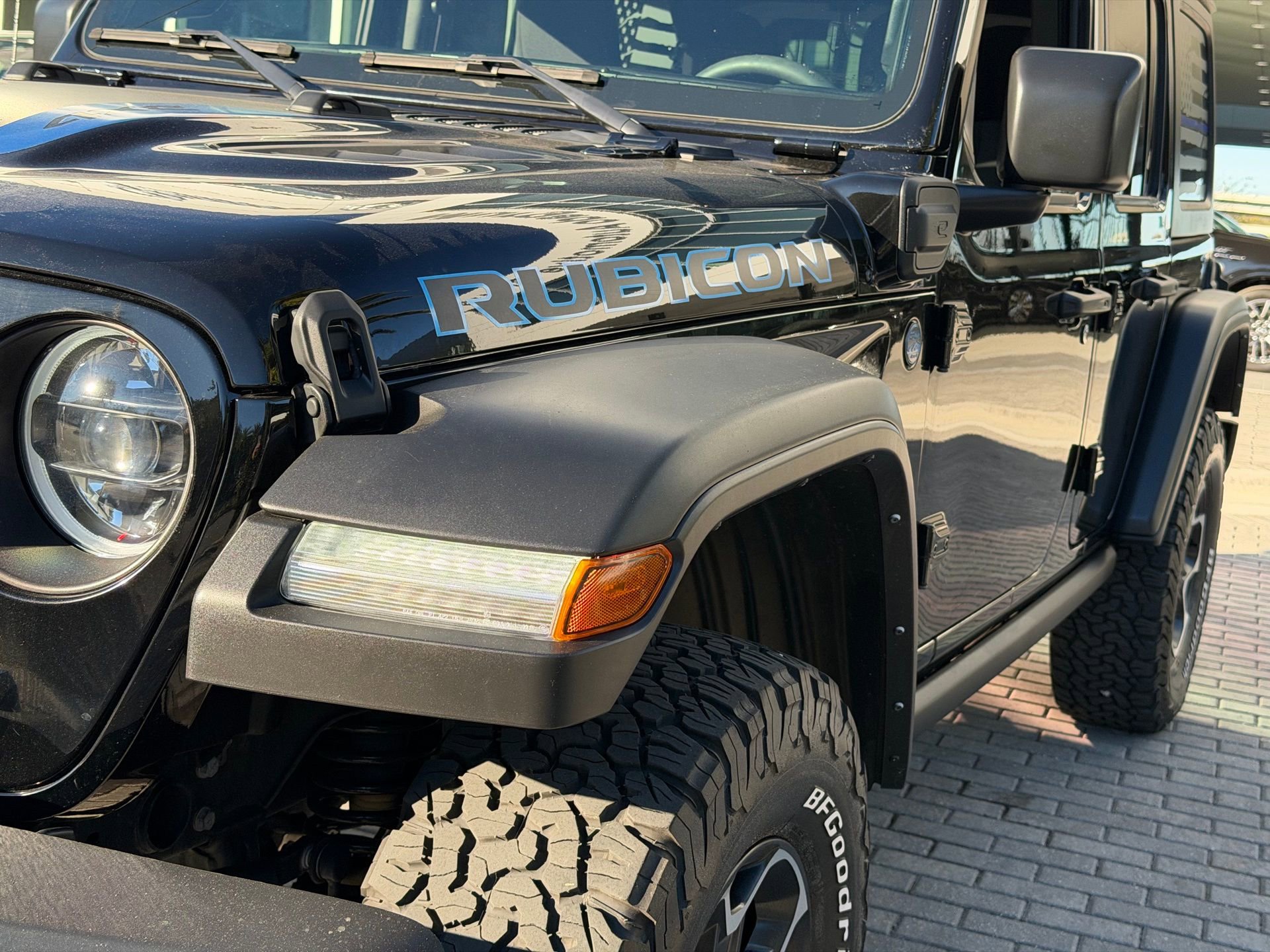 Used 2023 Jeep Wrangler Unlimited Rubicon 4xe image 33