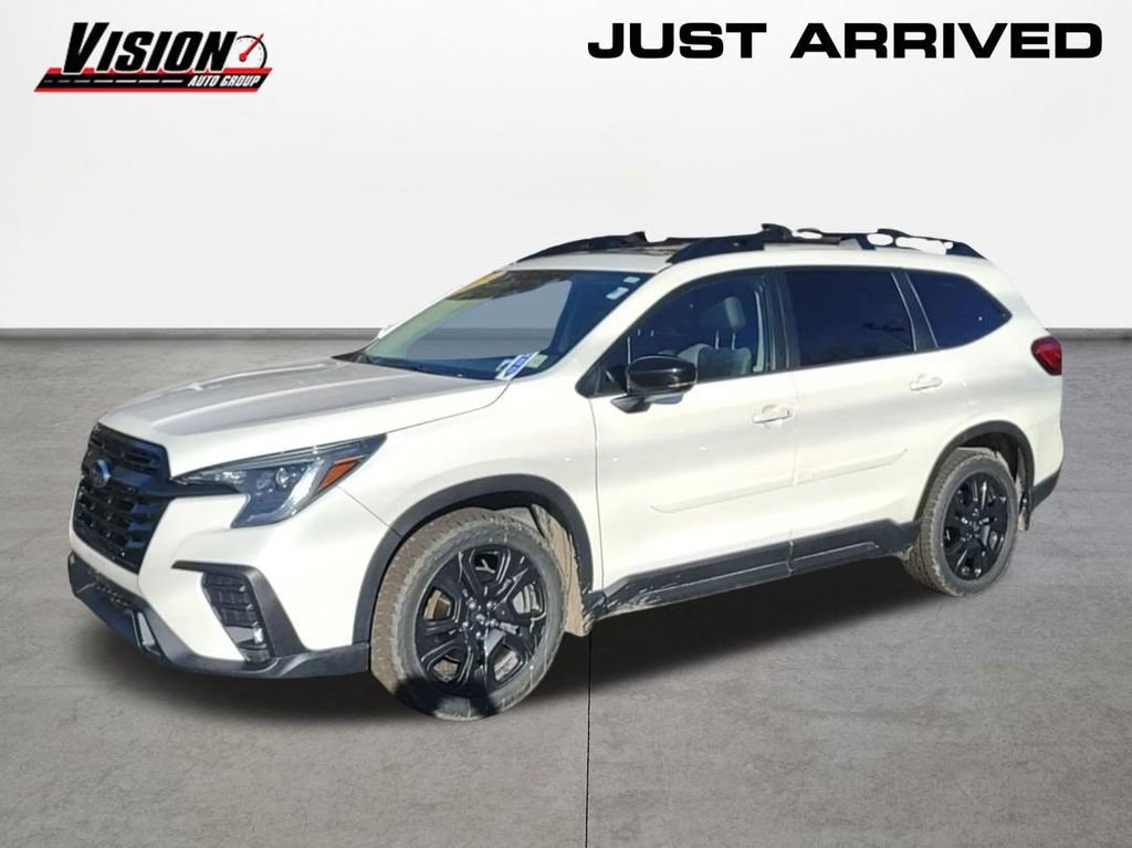 Used 2024 Subaru Ascent Onyx Edition image 1