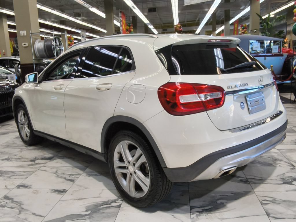 Used 2015 Mercedes-Benz GLA 250 4MATIC image 5