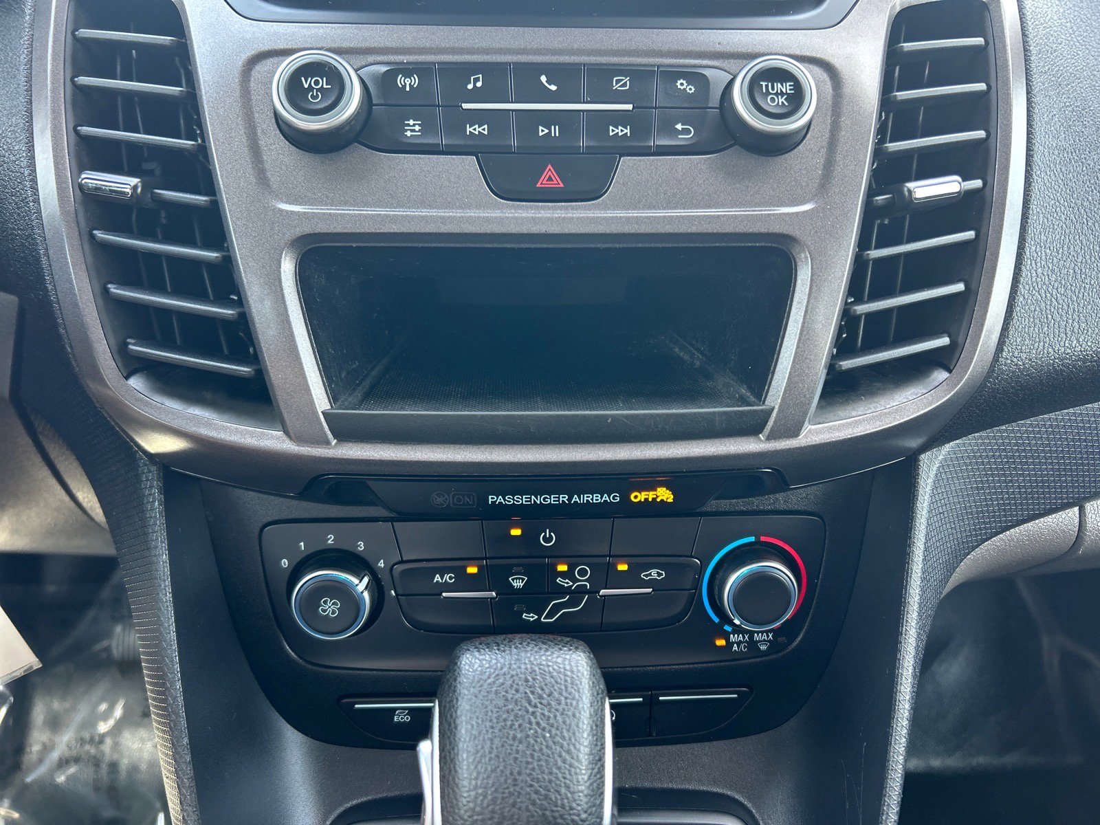 Certified 2020 Ford Transit Connect XL FWD image 24