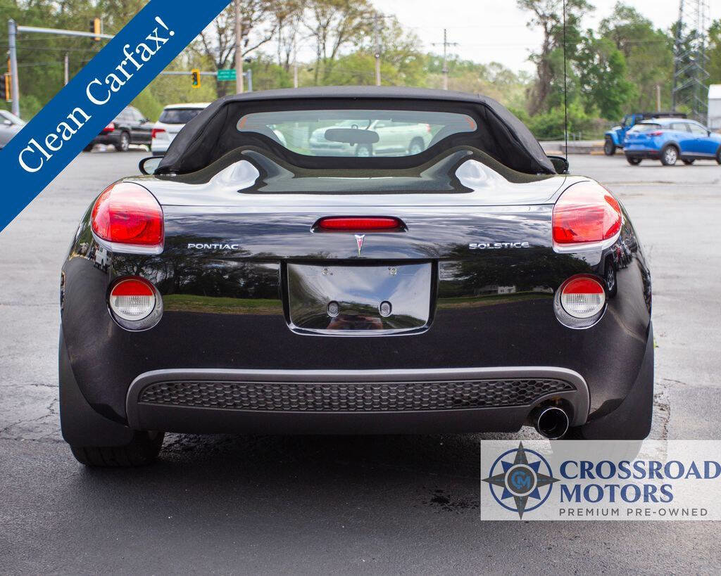 Used 2006 Pontiac Solstice Convertible w/ Premium Package RWD image 5