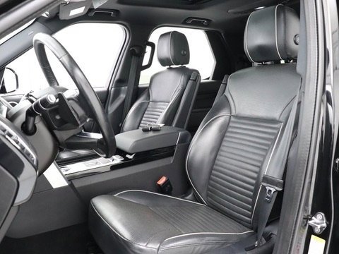 Used 2020 Land Rover Discovery HSE image 10