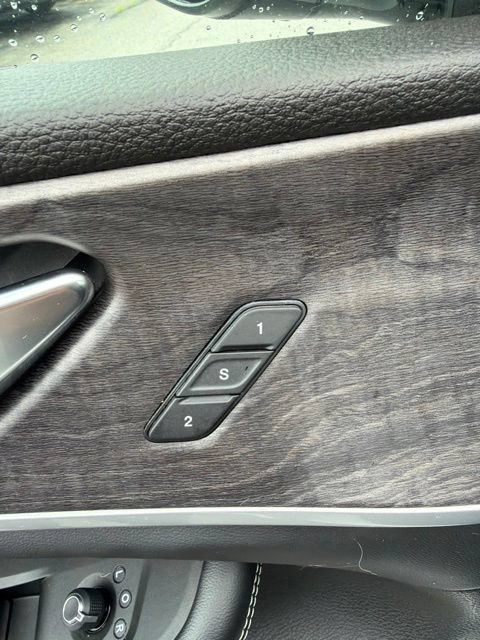 Used 2024 Jeep Grand Cherokee L Limited AWD/4WD image 22