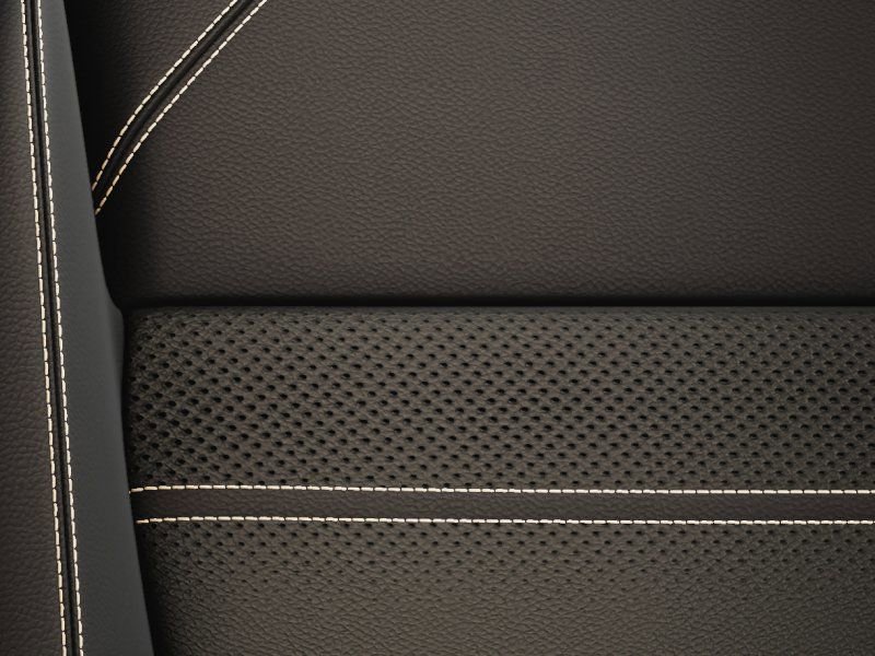 New 2025 Alfa Romeo Giulia w/ Driving Assist Package image 28