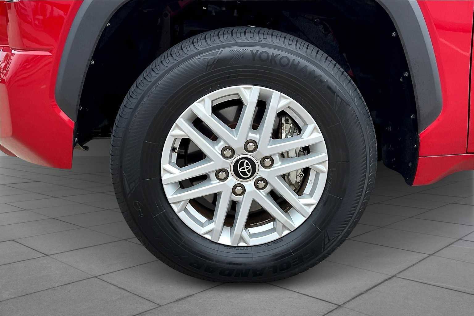 Used 2022 Toyota Tundra SR5 image 10