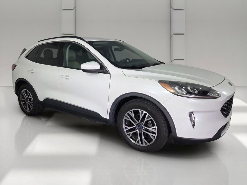 Used 2020 Ford Escape SEL FWD image 2