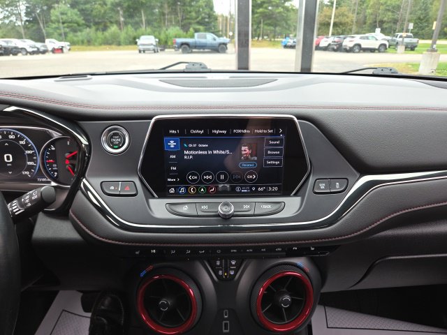 Used 2022 Chevrolet Blazer RS AWD/4WD image 57