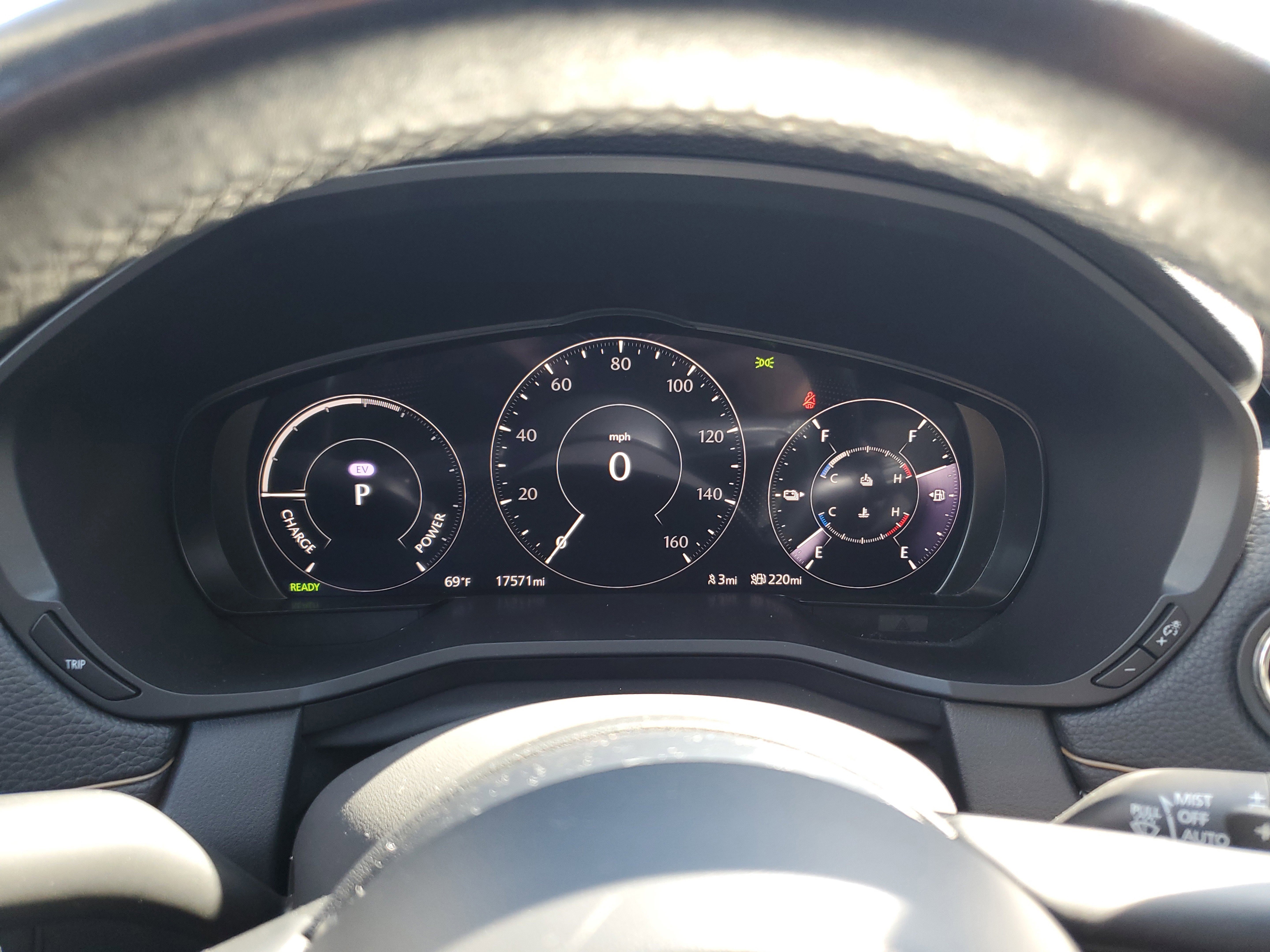 Used 2024 MAZDA CX-90 Plug-In Hybrid w/ Premium Pkg image 29