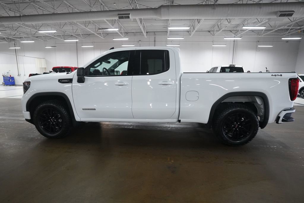 Used 2025 GMC Sierra 1500 Elevation AWD/4WD image 23