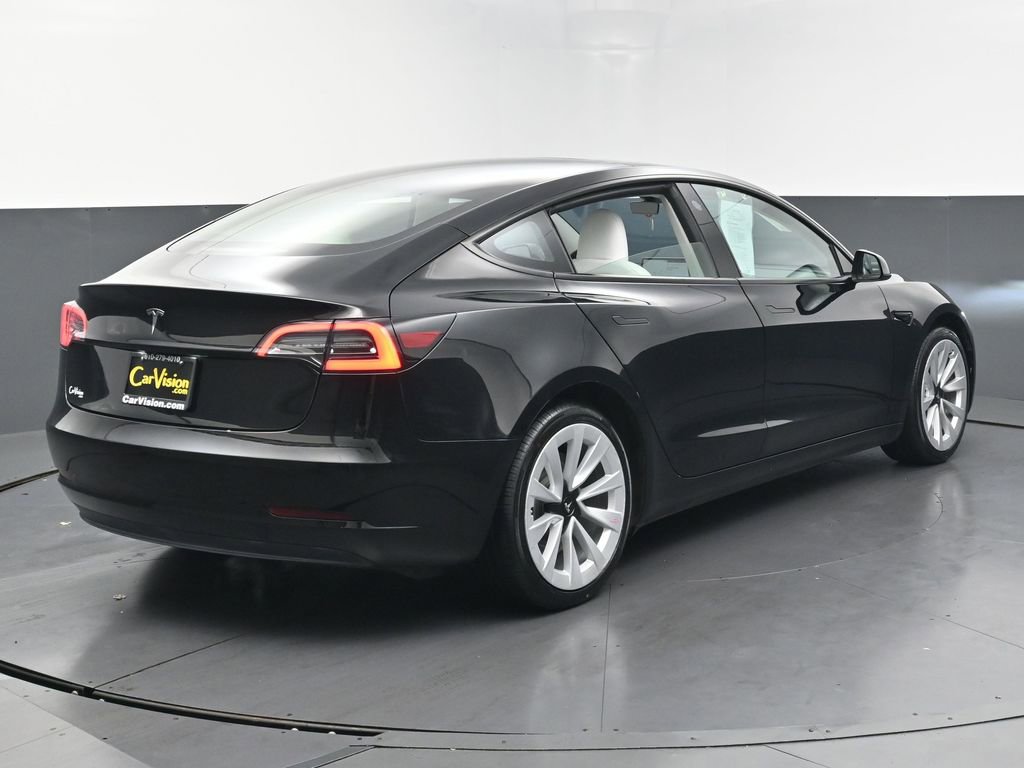 Used 2023 Tesla Model 3 Standard Range RWD image 4
