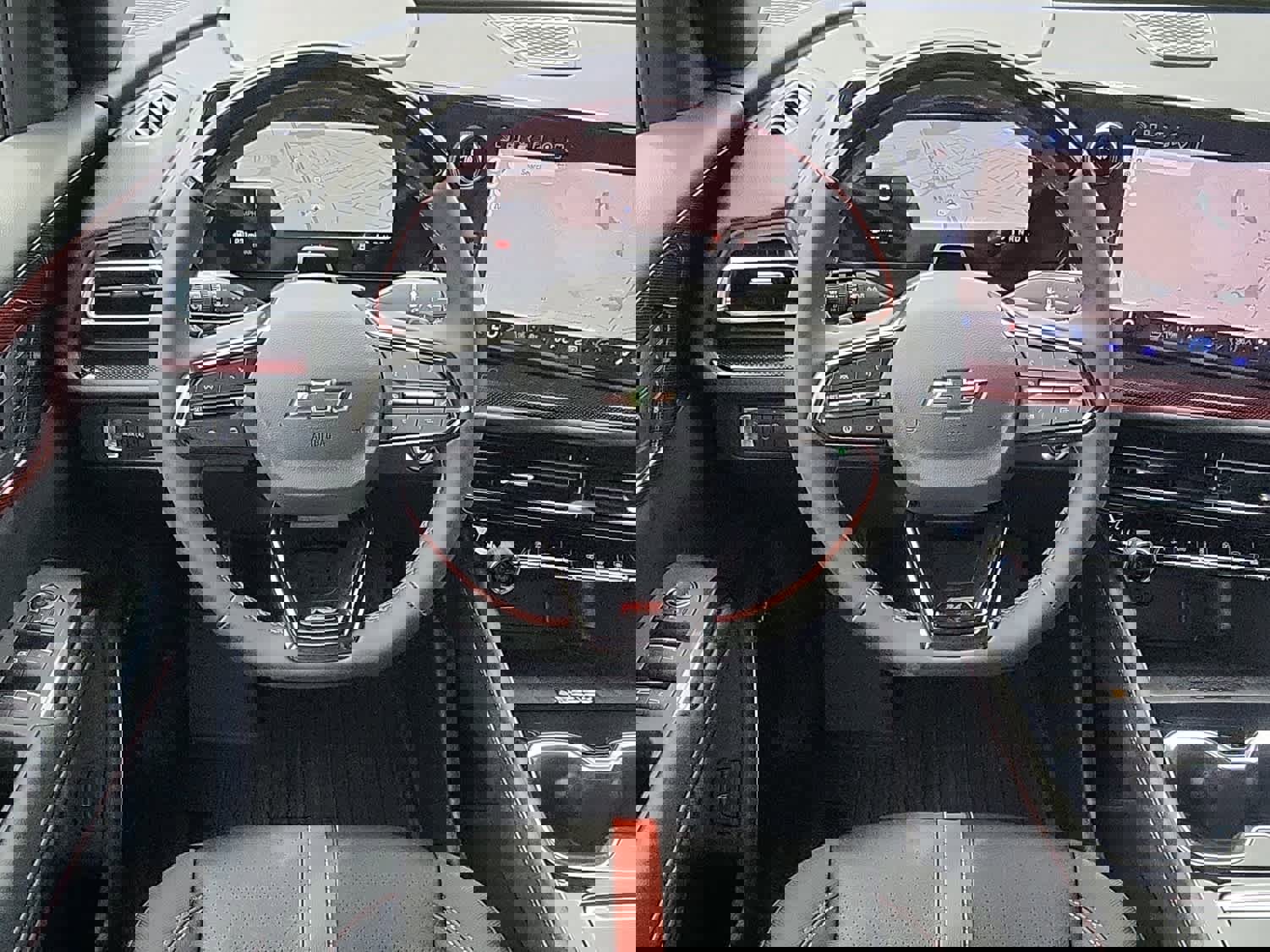 New 2026 Chevrolet Traverse RS w/ LPO, Floor Liner Package image 10