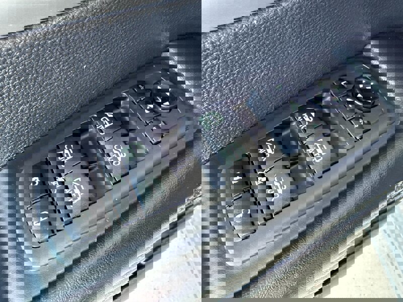 Used 2021 Chrysler Pacifica Limited w/ S Appearance Package image 23