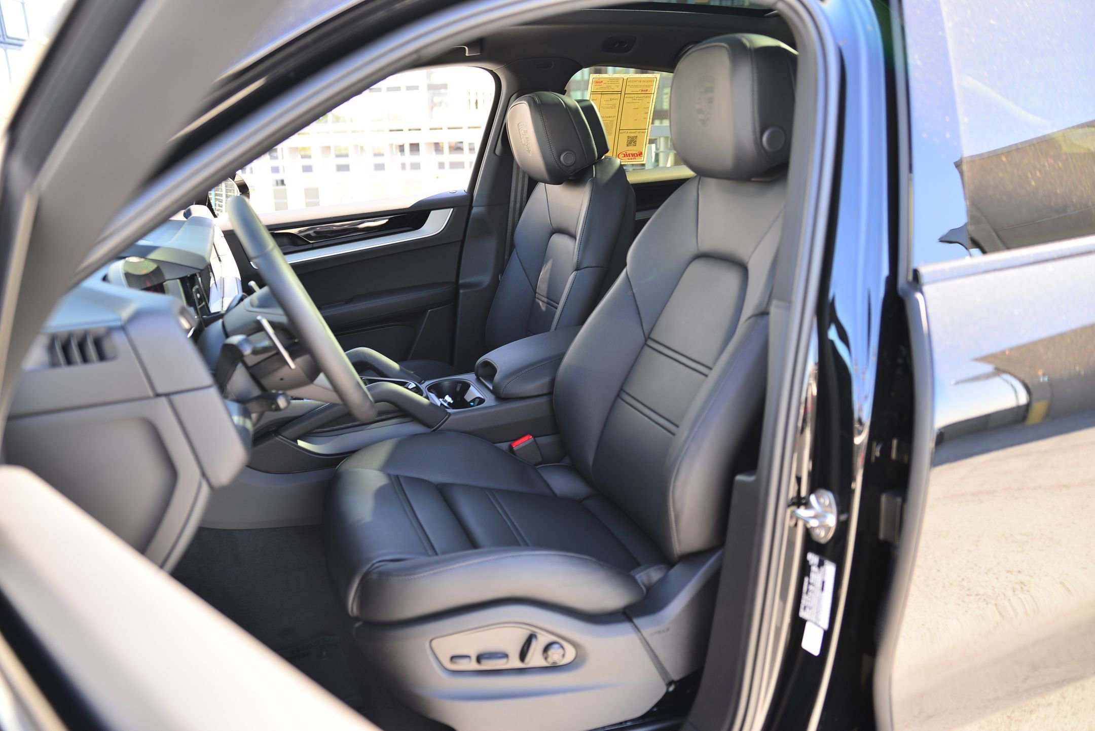 Certified 2026 Porsche Cayenne Coupe image 13