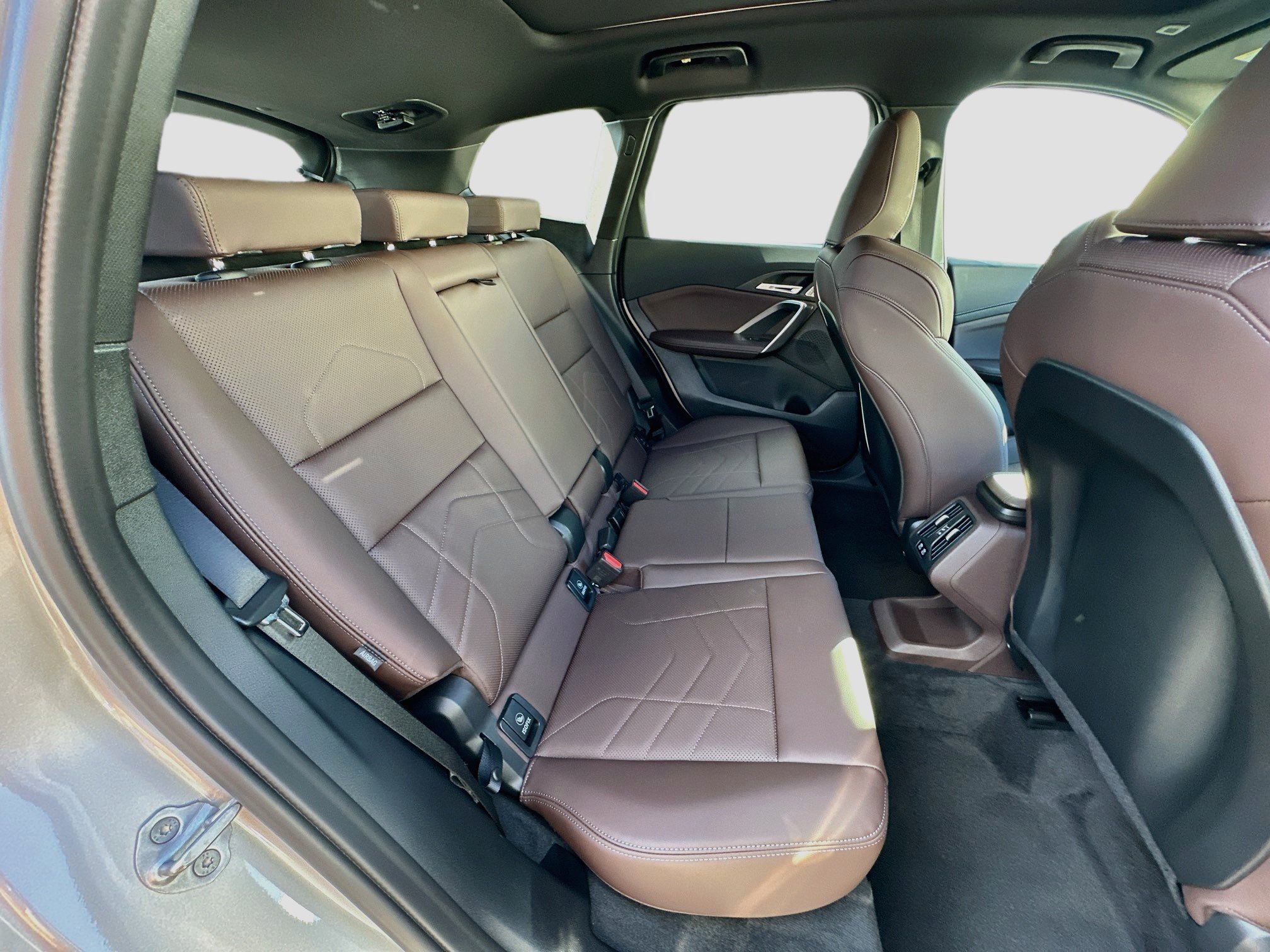 Certified 2025 BMW X1 M35i AWD/4WD image 27