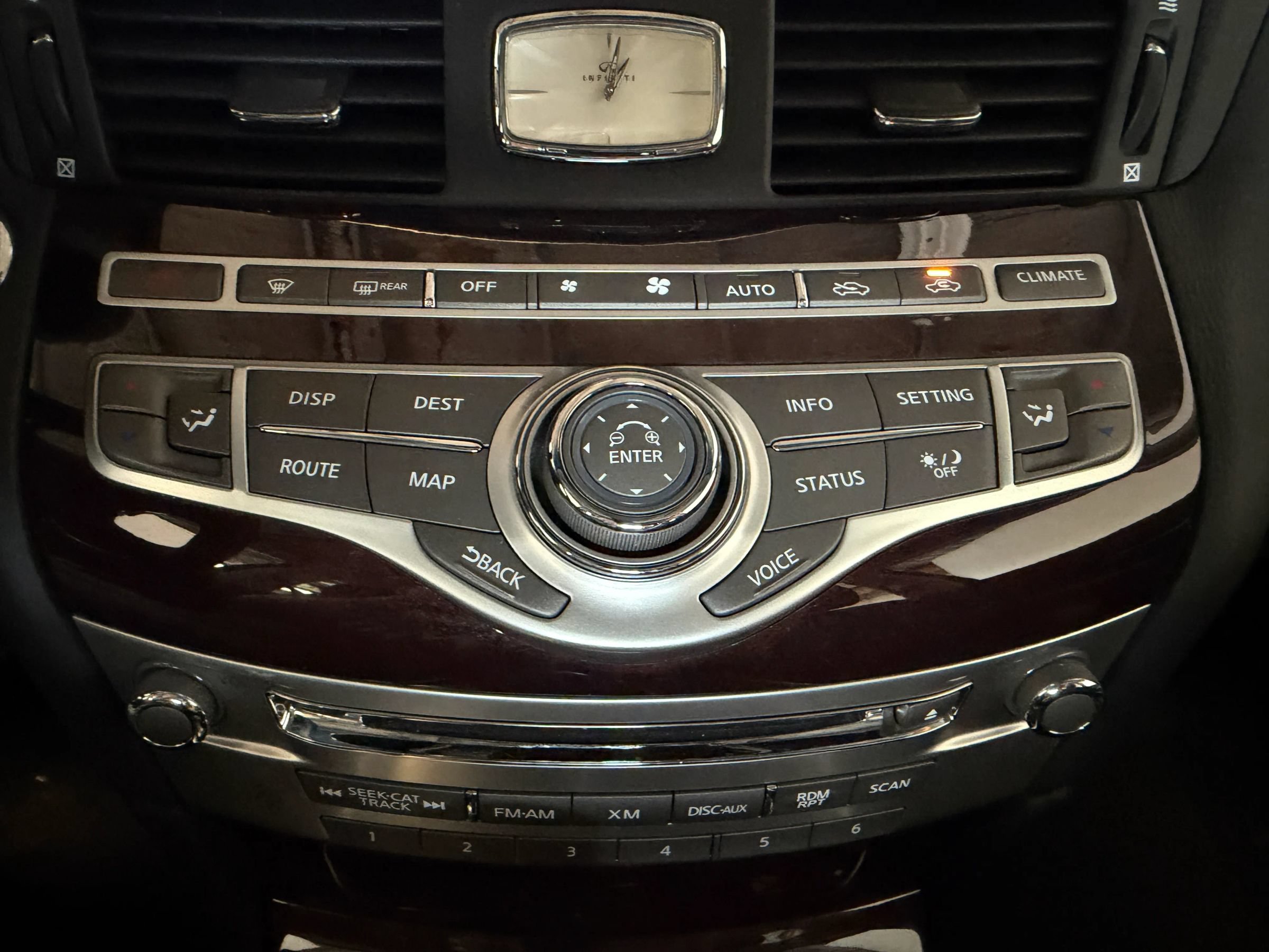 Used 2011 INFINITI M37 x w/ Premium Pkg AWD/4WD image 21